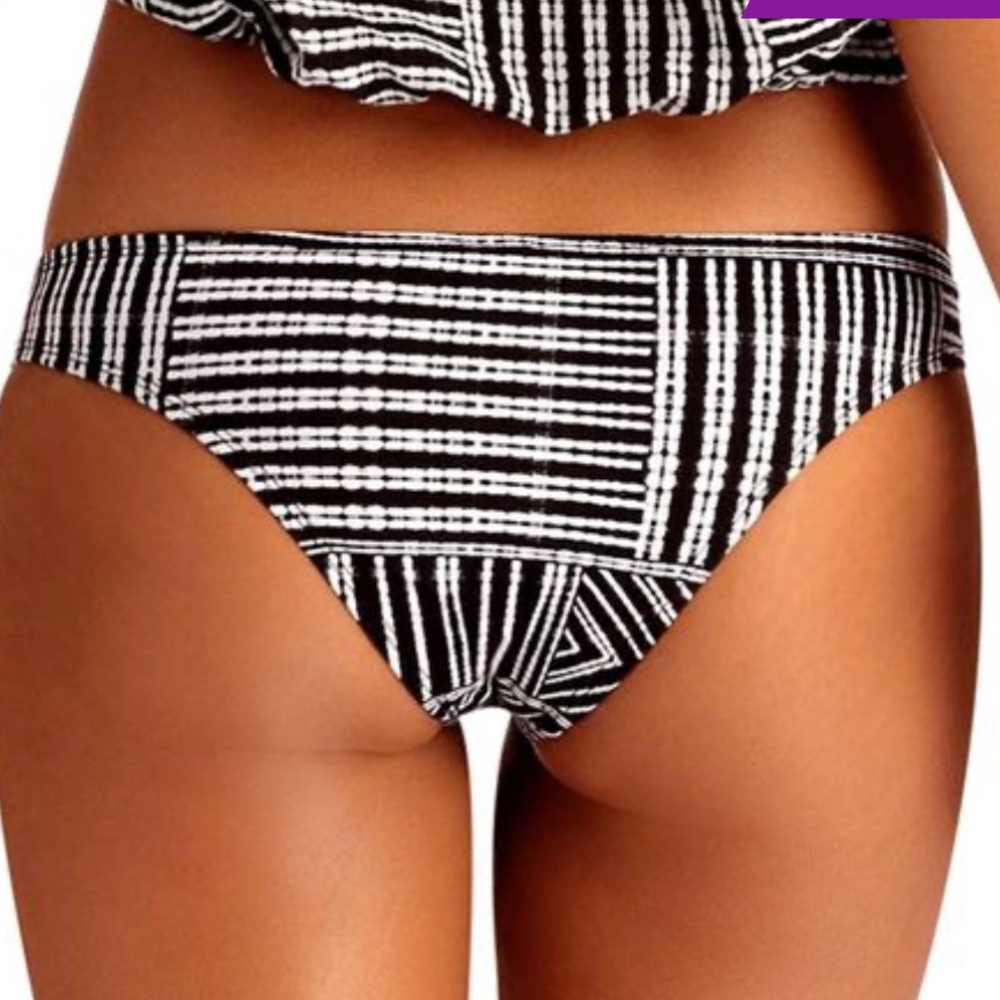 NEW with tags Vitamin A NEUTRA BOTTOM Mustique Cheeky